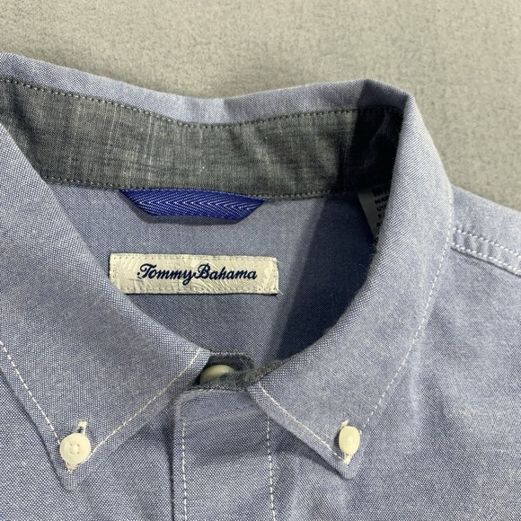Tommy Bahama Stretch Oxford Button Down Shirt Mens M Light Blue Preppy Classic - Picture 3 of 7